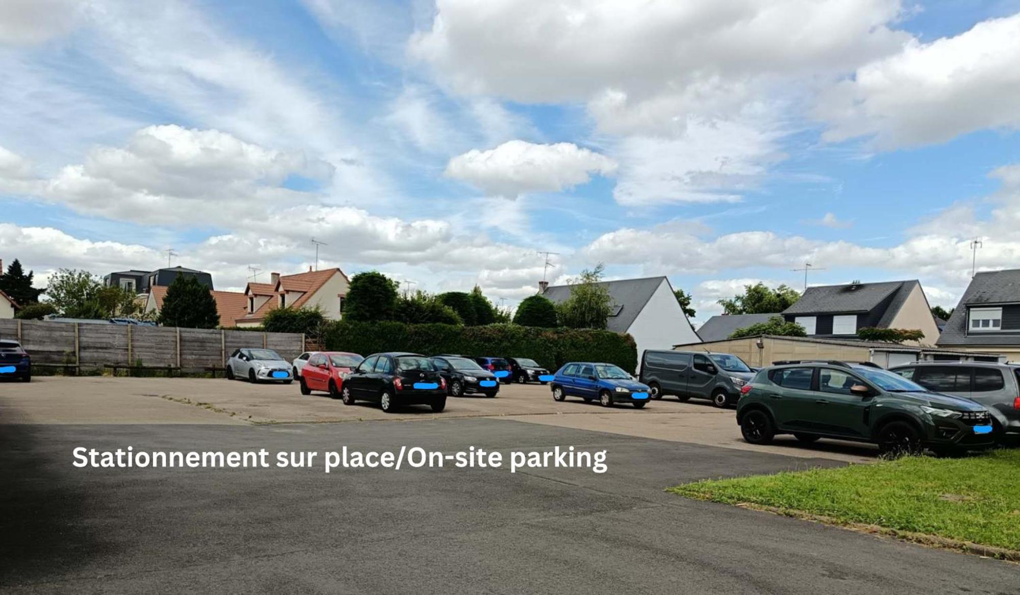 Appartement A Orleans Au Calme Avec Parking Gratuit, Balcon Et Ascenseur Exteriér fotografie